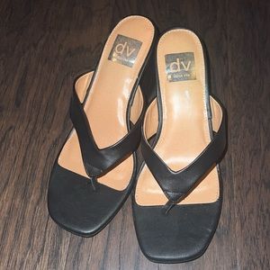Dolce Vita thong heeled sandal